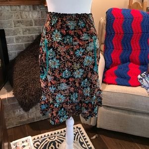 Size Small, Xhilaration,  (WITH FLAW - See ⬇️